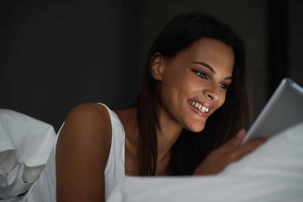 Quelles sont les astuces pour une expérience de plongée nocturne en mer Rouge ?